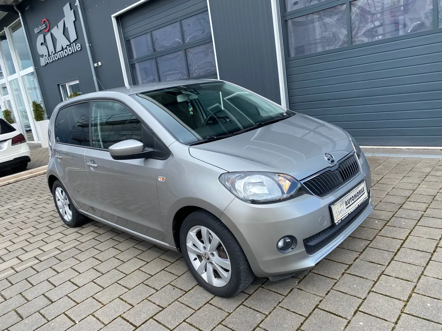 Skoda Citigo 1.0 MPI Green tec Automatik Style Grey - 1