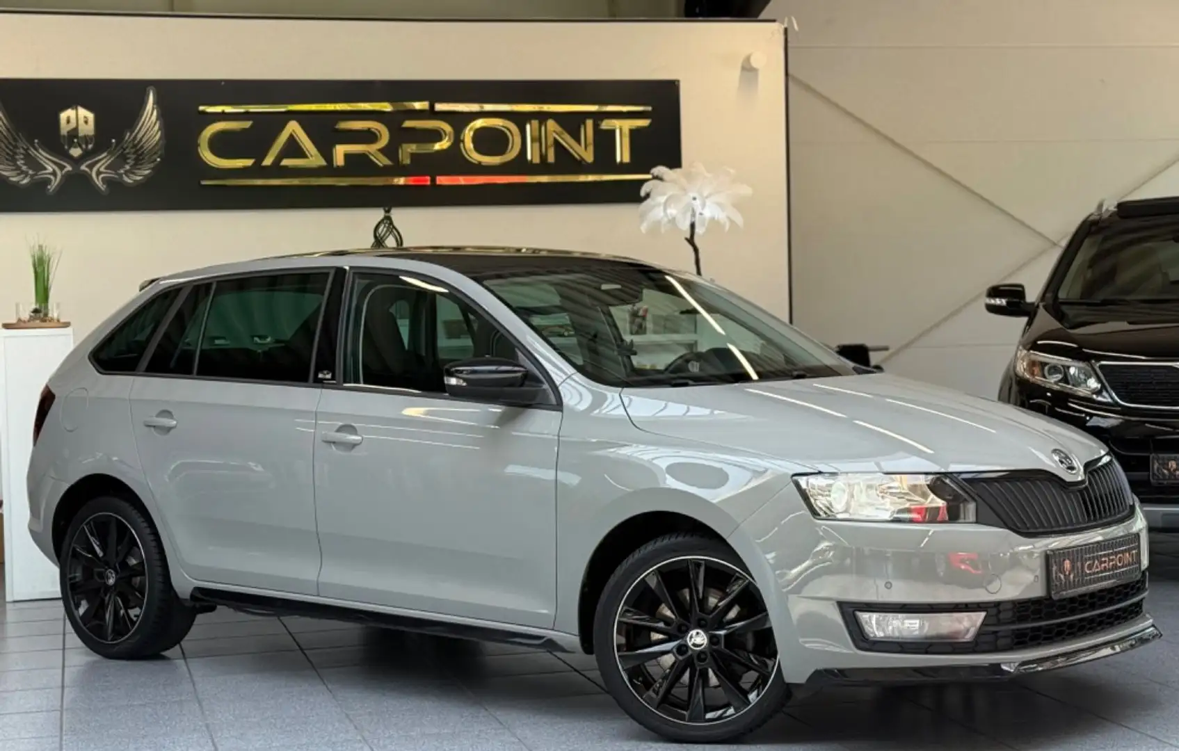 Skoda Rapid/Spaceback Spaceback Monte Carlo /DAB/Pano/Xenon/Navi Gris - 2