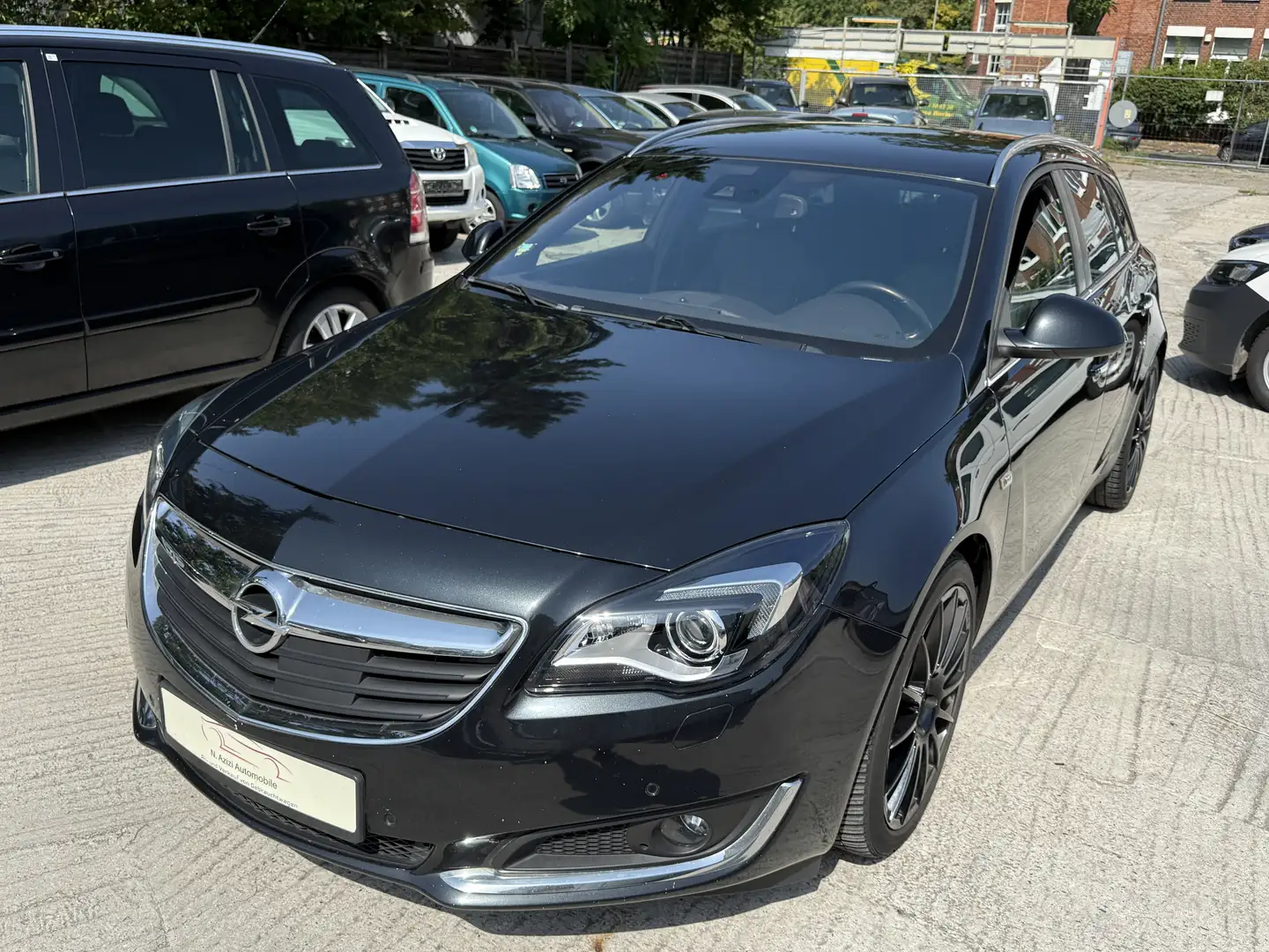 Opel Insignia 2.0 Turbo Sport 4x4* Tüv* Schwarz - 2