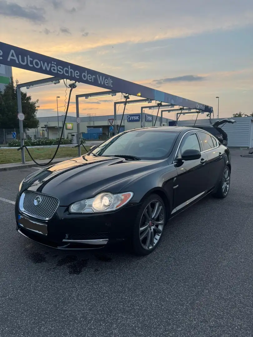 Jaguar XF 3.0 V6 Diesel Luxury Schwarz - 1