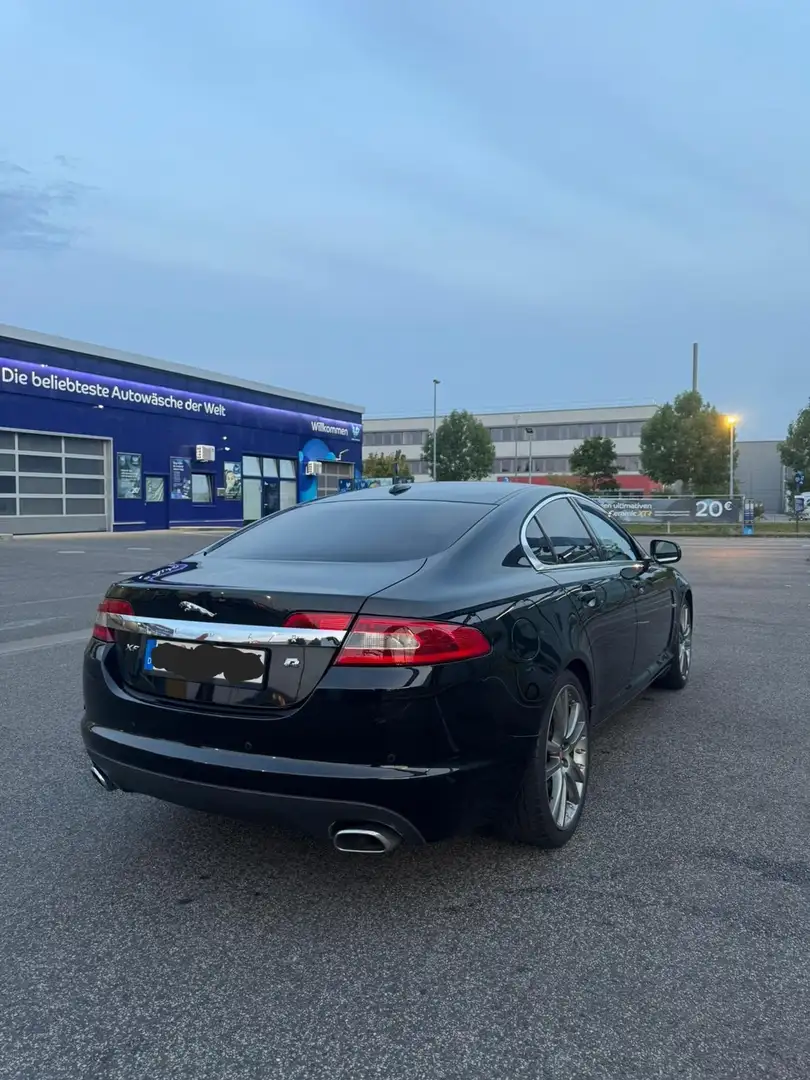 Jaguar XF 3.0 V6 Diesel Luxury Schwarz - 2