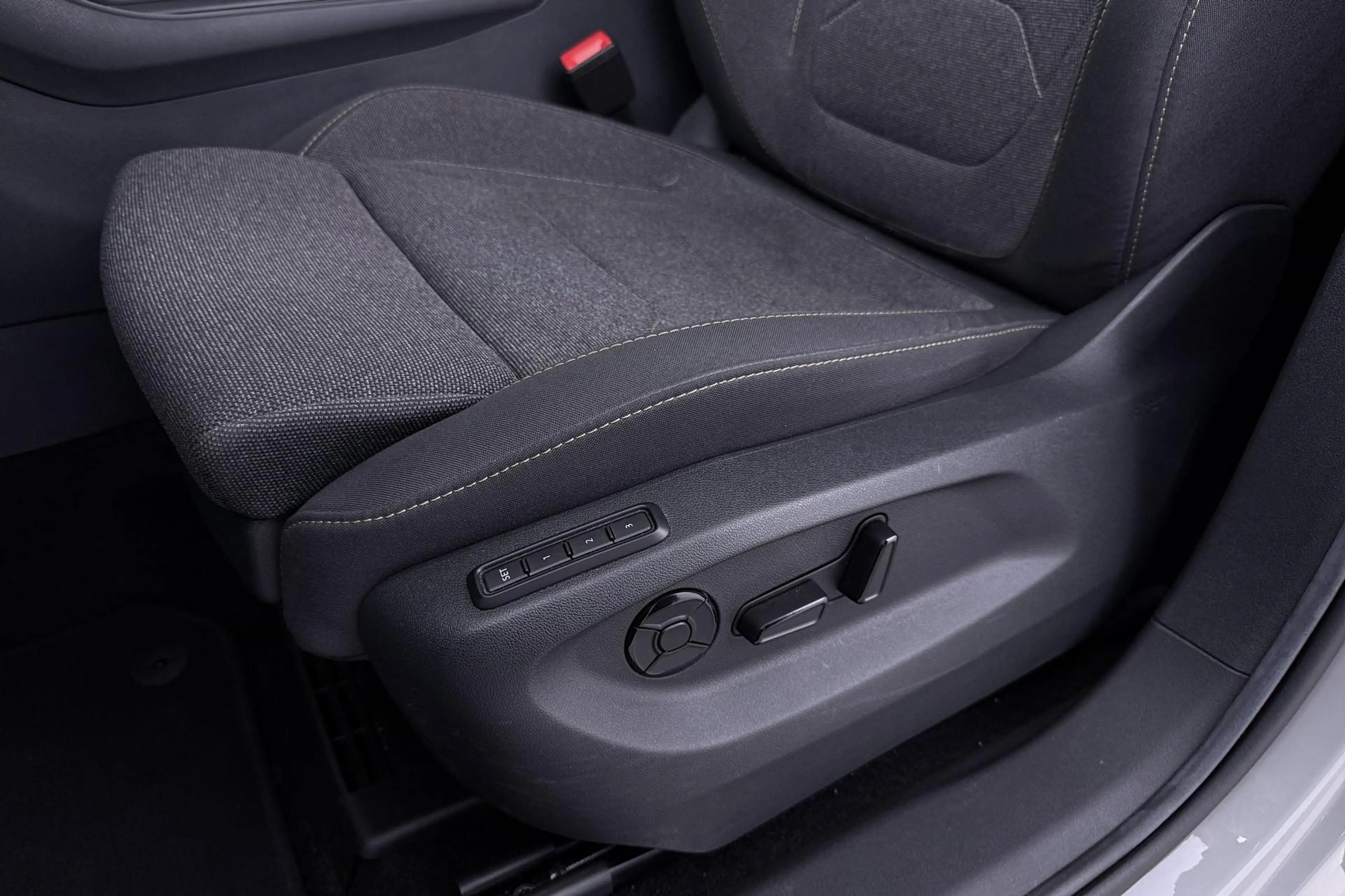 Skoda Kodiaq 1.5 TSI MHEV Tour Edition | ACC | Trekhaak | Keyle — photo 45