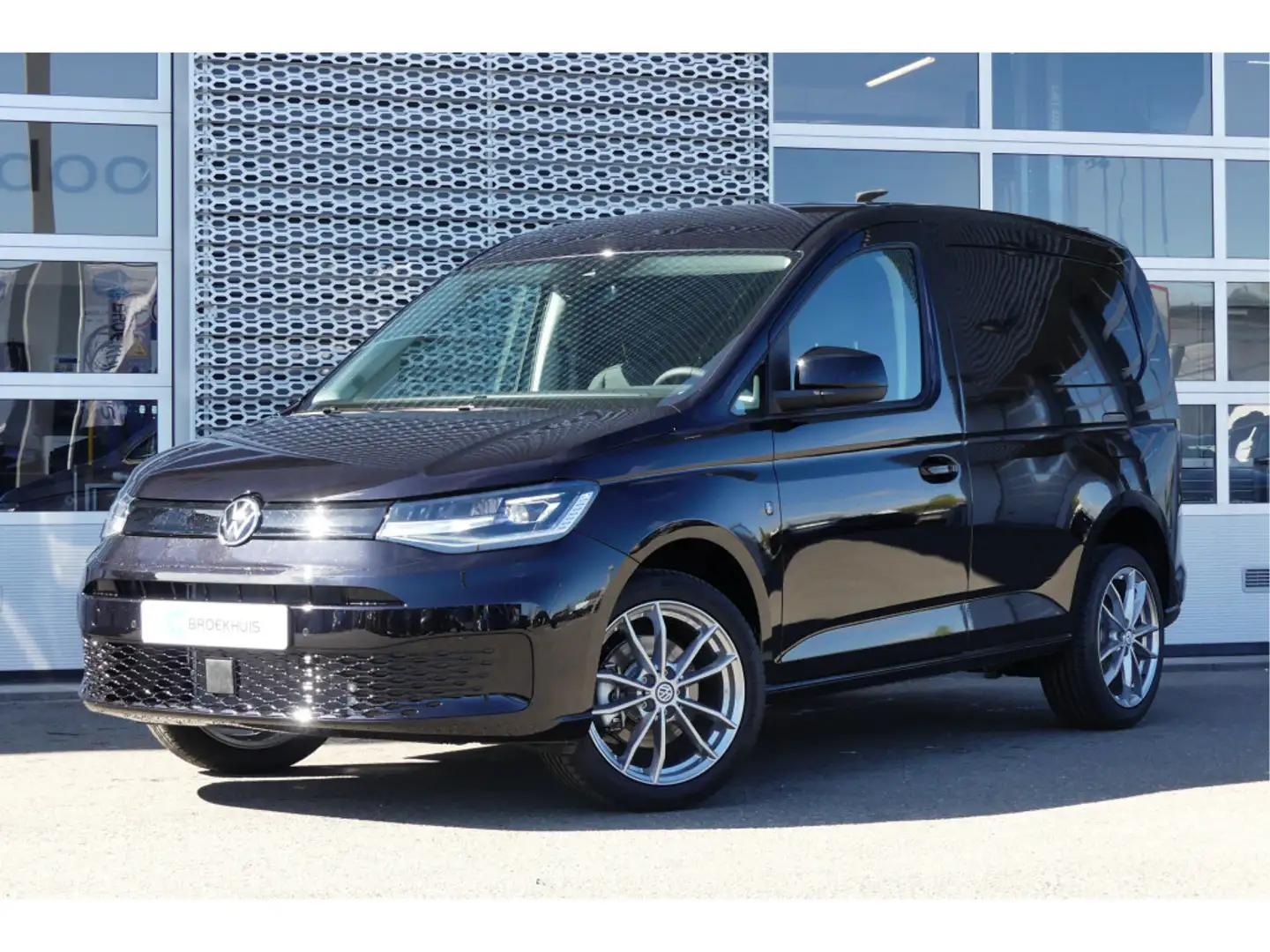 Volkswagen Caddy Cargo Style | DSG 122 pk | Led | Stoelverwarming | Zwart - 1