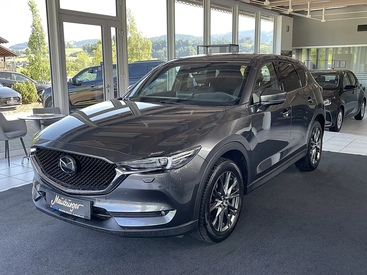Mazda CX-5 CD184 AWD Takumi Plus Aut. Grau - 1