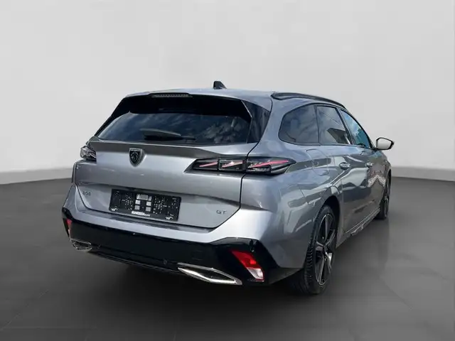Peugeot 308 view 5