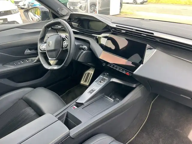 Peugeot 308 view 10