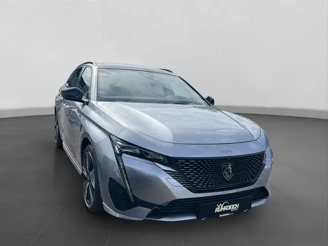 Peugeot 308 view 7