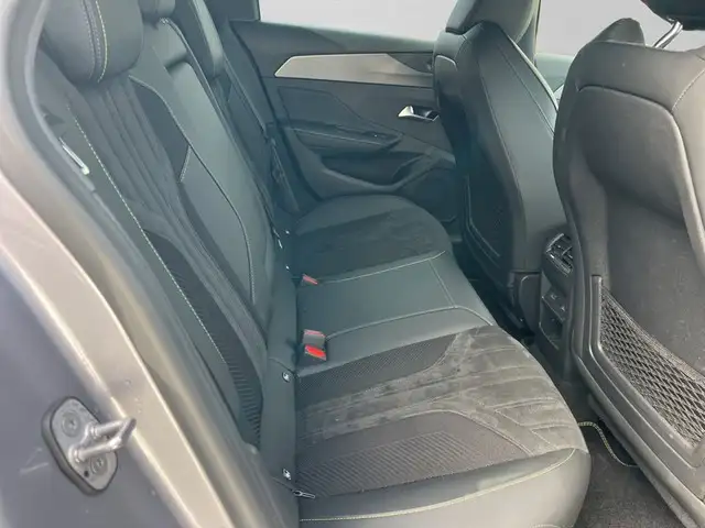 Peugeot 308 view 15
