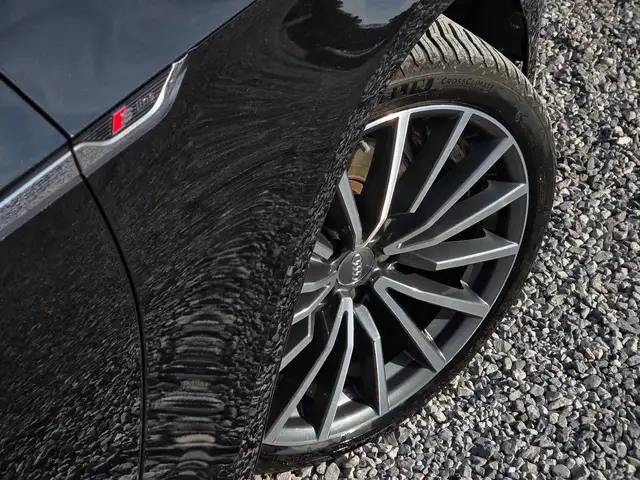 Audi A5 view 6