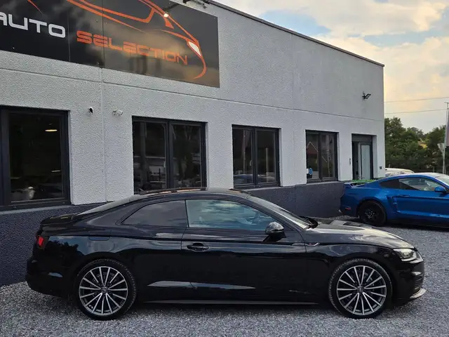 Audi A5 view 5