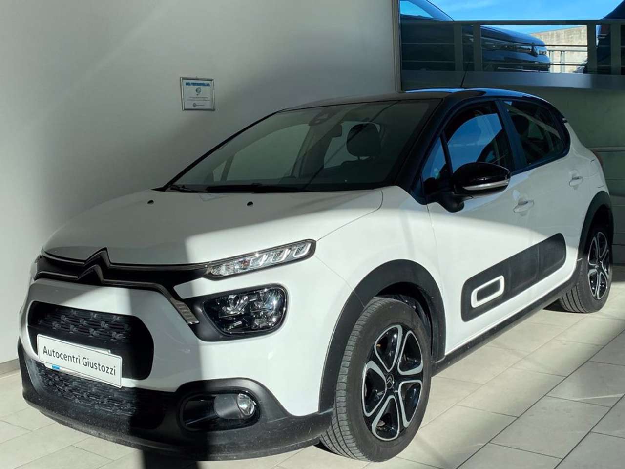 Citroen C3 1.5 bluehdi shine s&s 100cv 6m