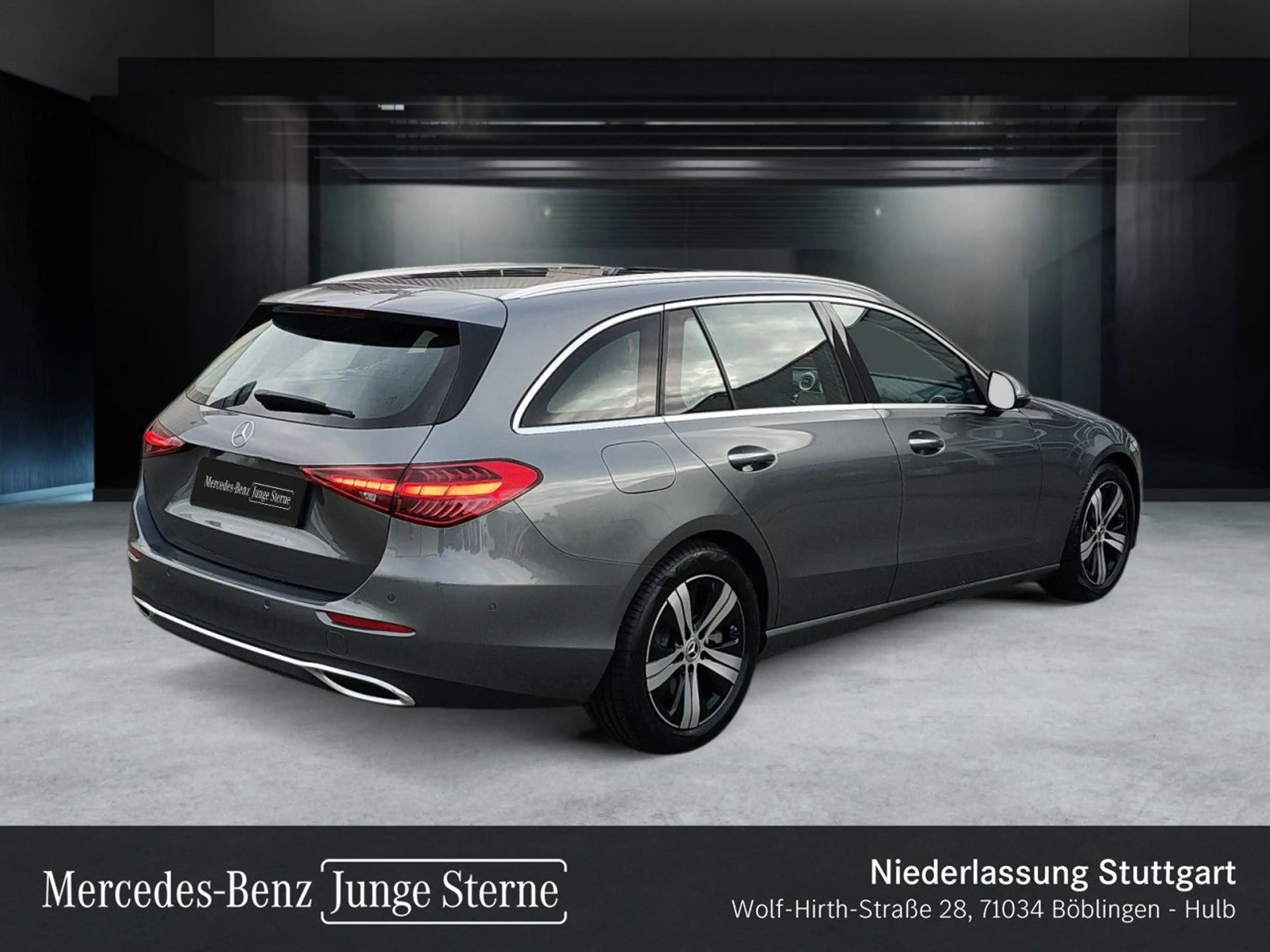 Mercedes-Benz C 200 T AVANTG+PANO+360+BURMESTER+KEYLESS+9G — photo 4
