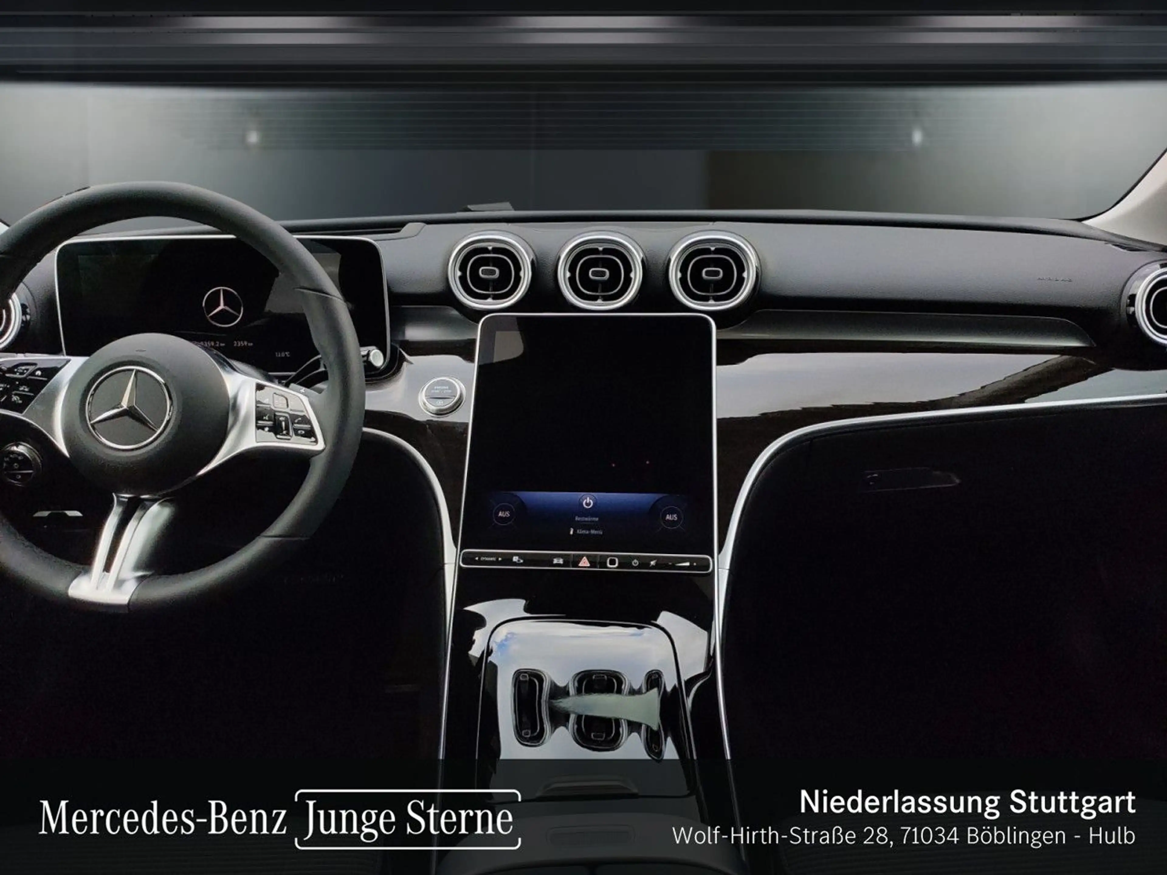 Mercedes-Benz C 200 T AVANTG+PANO+360+BURMESTER+KEYLESS+9G — photo 15