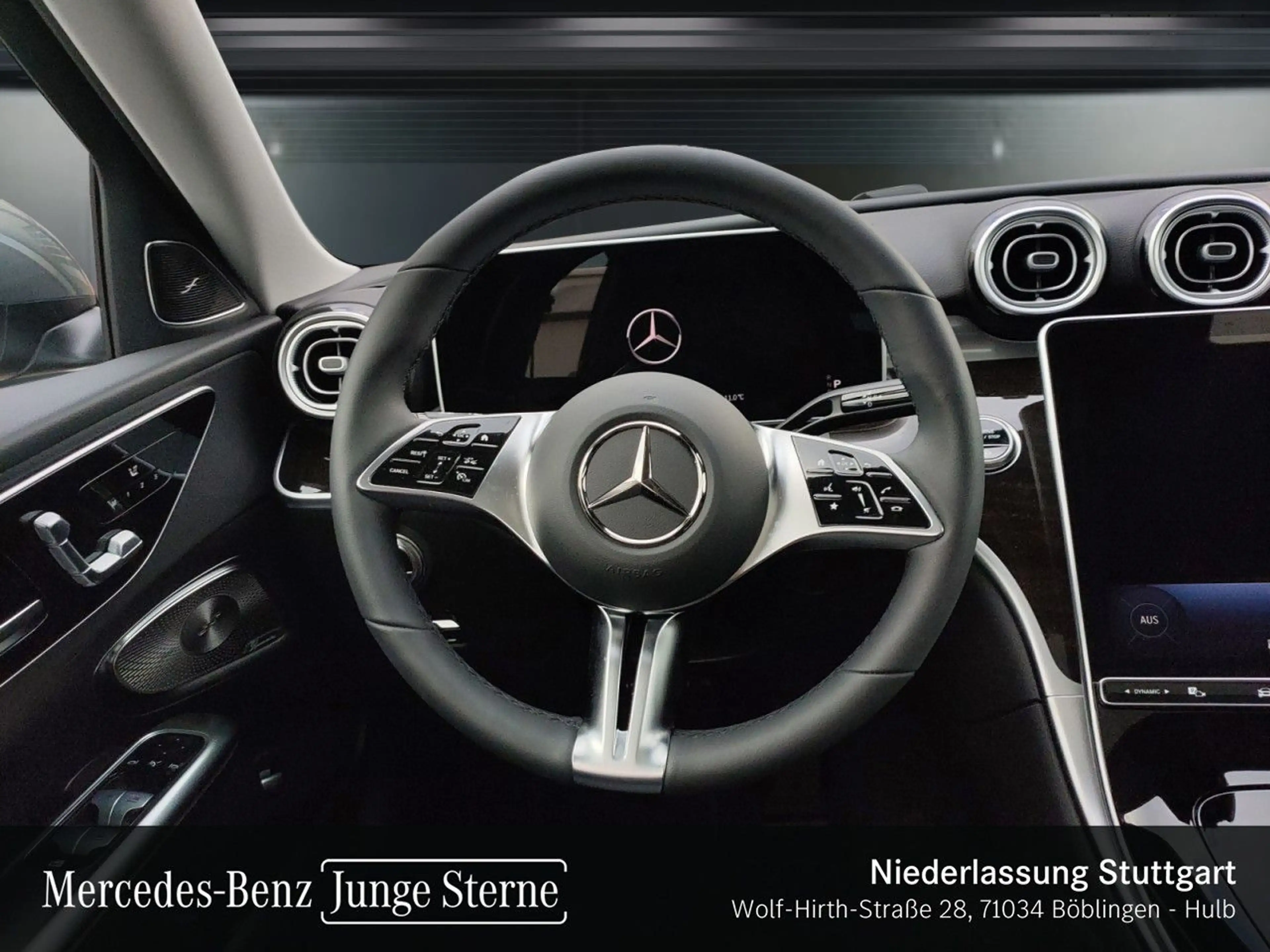 Mercedes-Benz C 200 T AVANTG+PANO+360+BURMESTER+KEYLESS+9G — photo 14