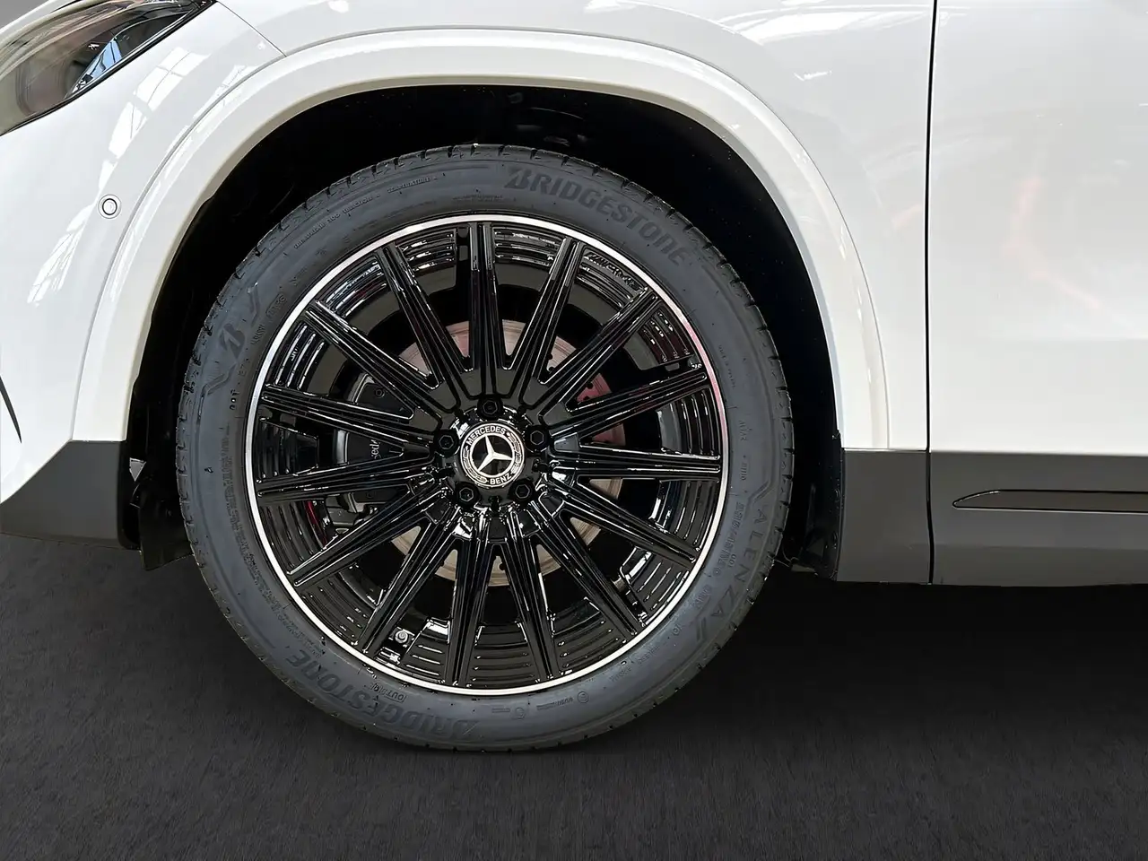 Mercedes-Benz GLA 200 AMG+LED+Night+AHK+Ambi+TotW+20"+MBUX 7
