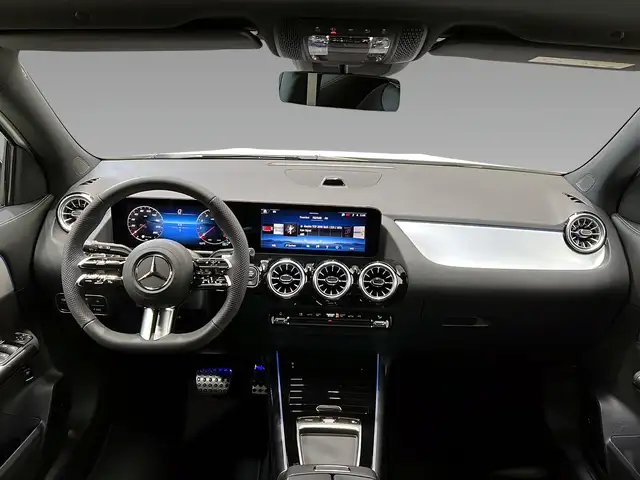 Mercedes-Benz Gla Class view 10