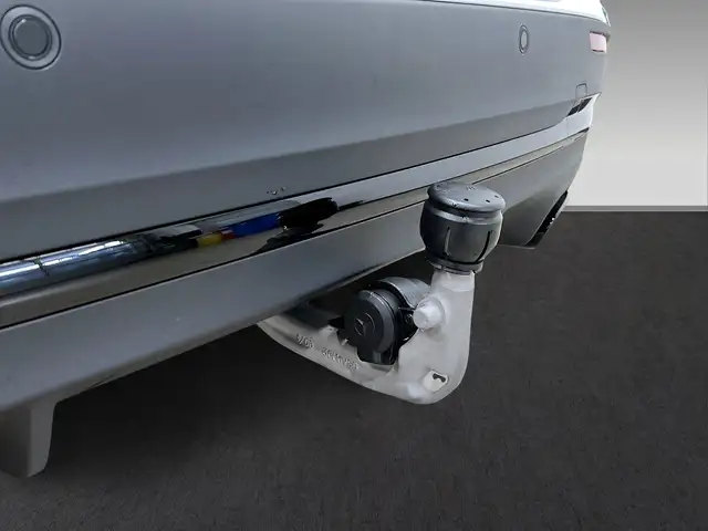 Mercedes-Benz Gla Class view 12