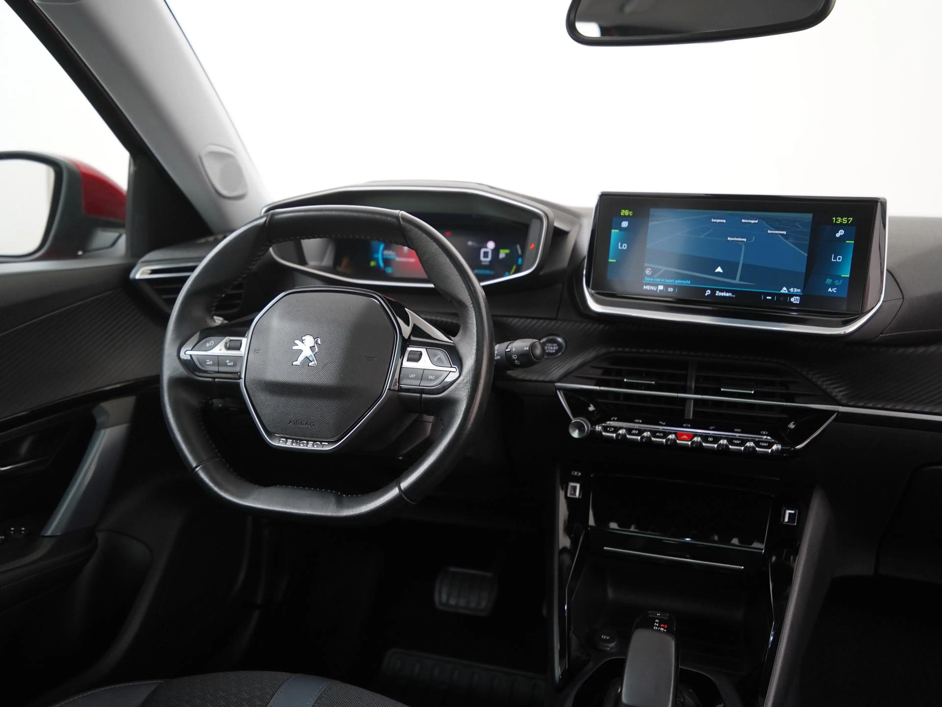 Peugeot e-2008 EV Allure 50 kWh | SOH 92% | Navigatie | Digital C — photo 2