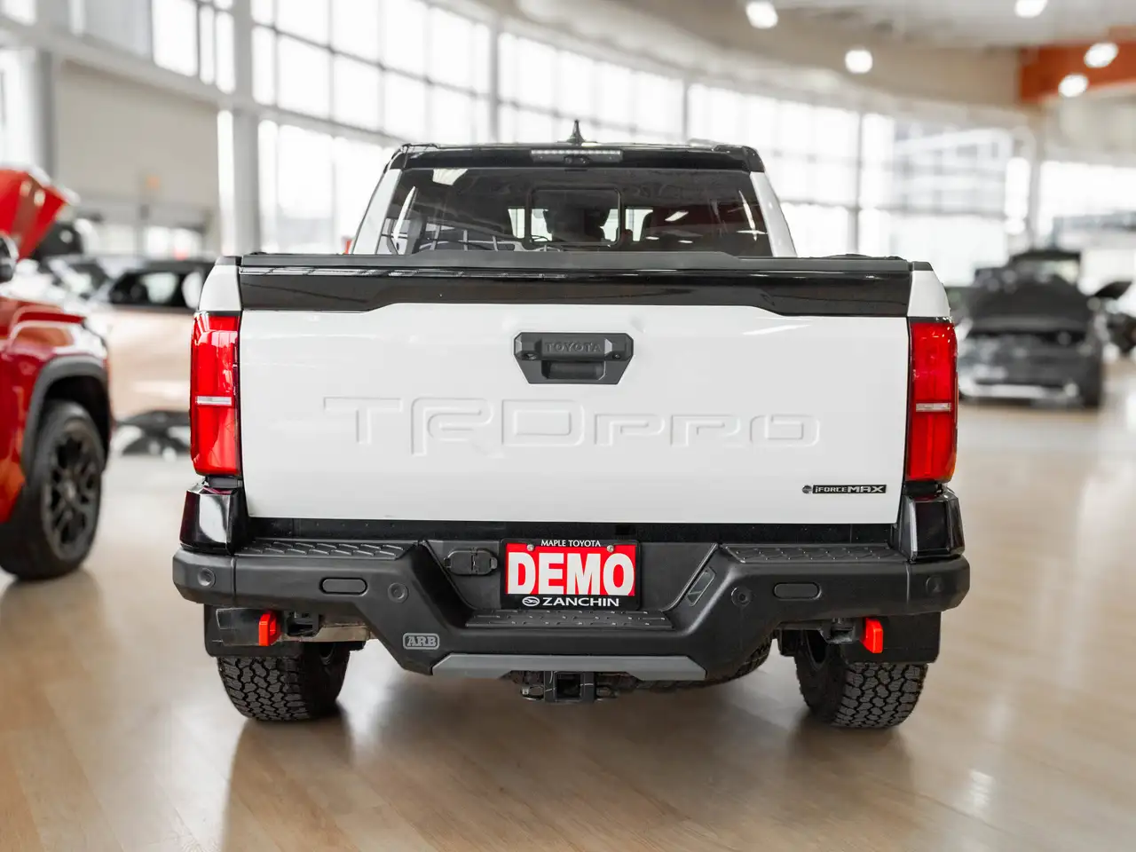 Toyota Tacoma снимка Toyota Tacoma