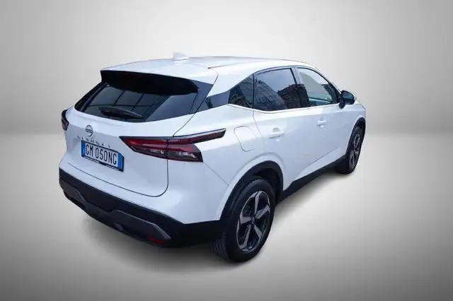 Nissan Qashqai view 3