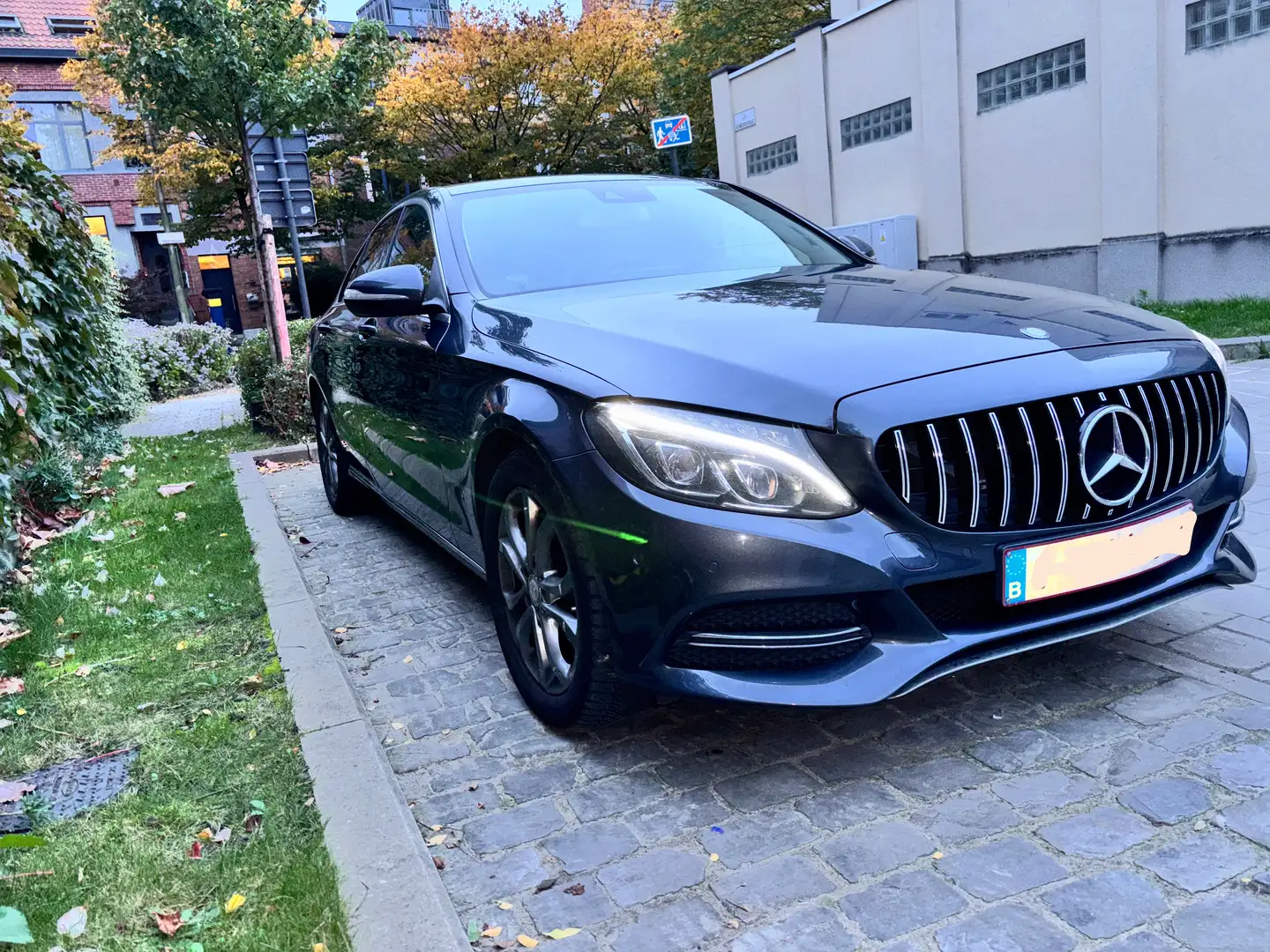 Mercedes-Benz C 220 (BlueTEC) d Avantgarde - 2