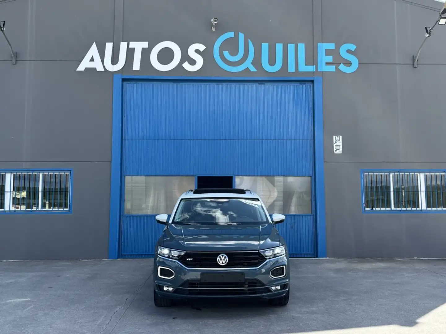 Volkswagen T-Roc 2.0TDI Advance R-Line DSG7 Azul - 1
