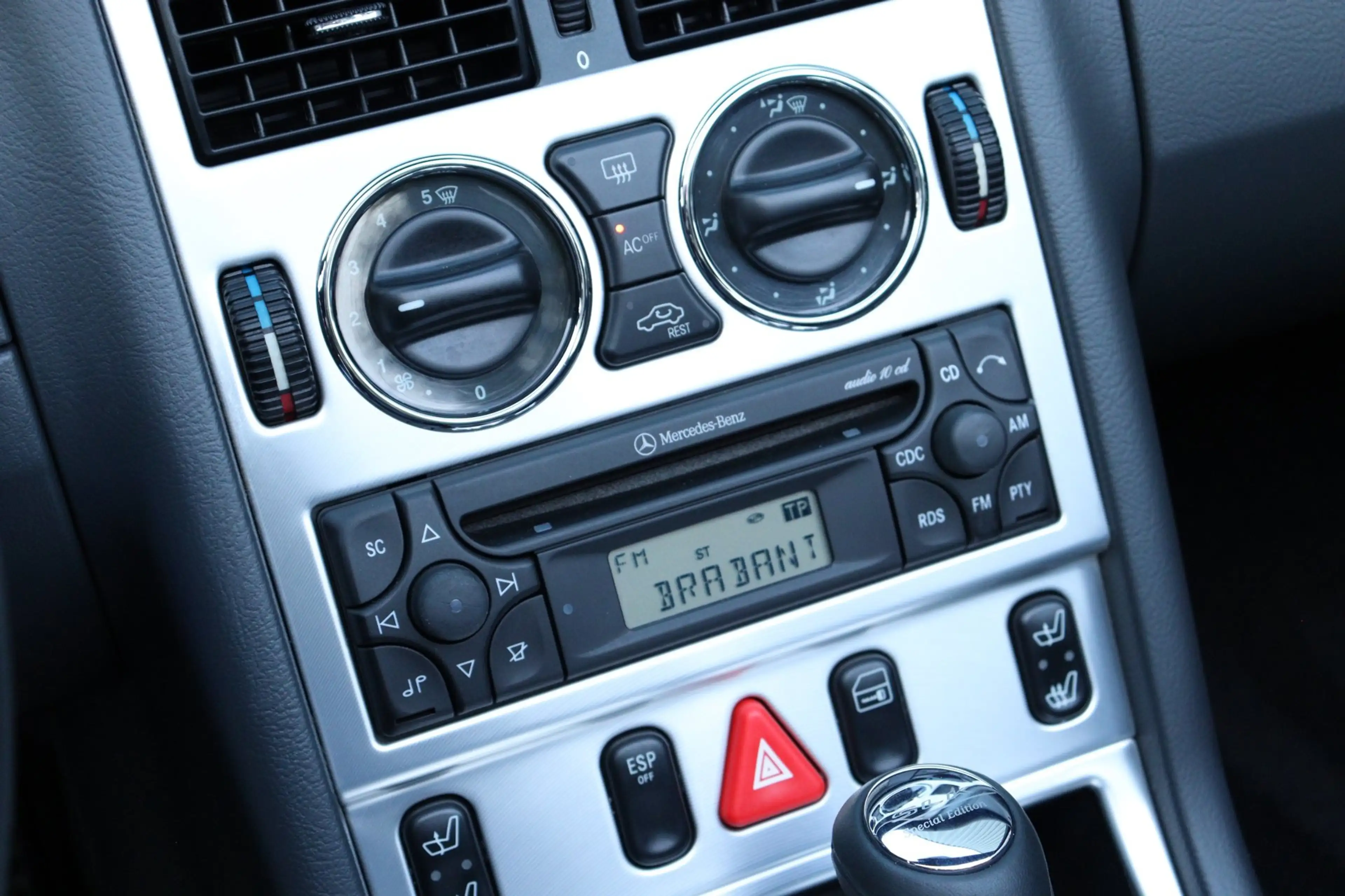Mercedes-Benz SLK 200 K. SPECIAL EDITION *75.522KM.!* — photo 4