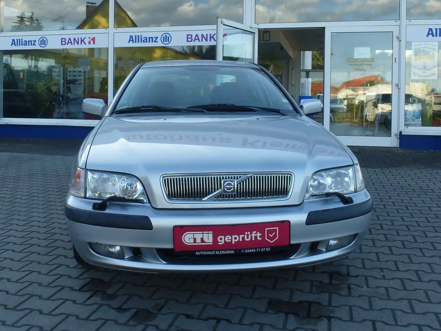 Volvo S40 2.0 Bílá - 2
