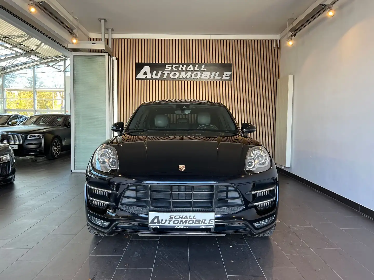 Porsche Macan Turbo/PDLS+/PASM/Standheiz/BOSE/PANO/TV/21 Schwarz - 2