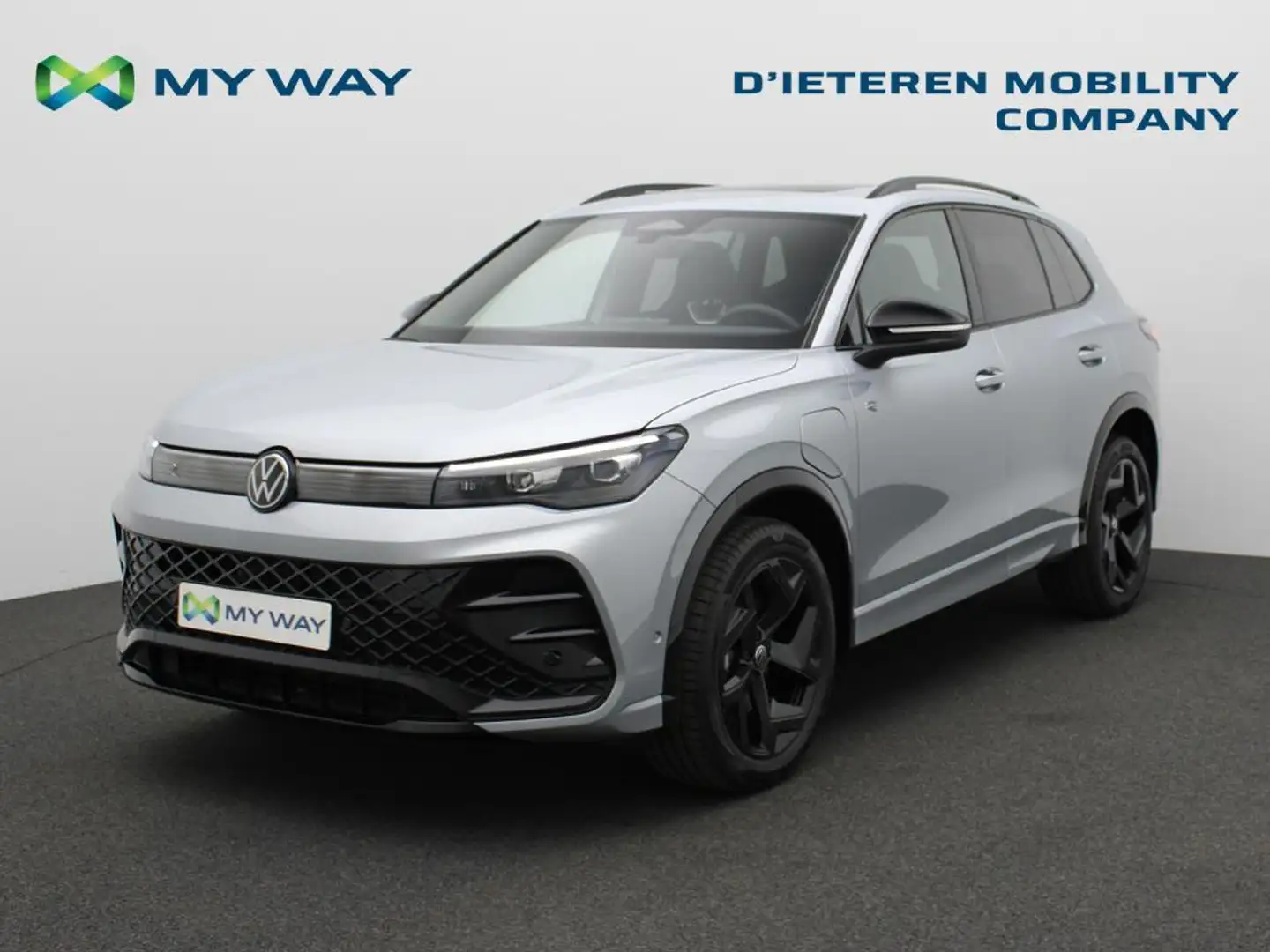 Volkswagen Tiguan R-Line eHybrid 1.5 TSI 272 PK DSG / Open Dak / Camera / ACC / Apple Carplay Argent - 1