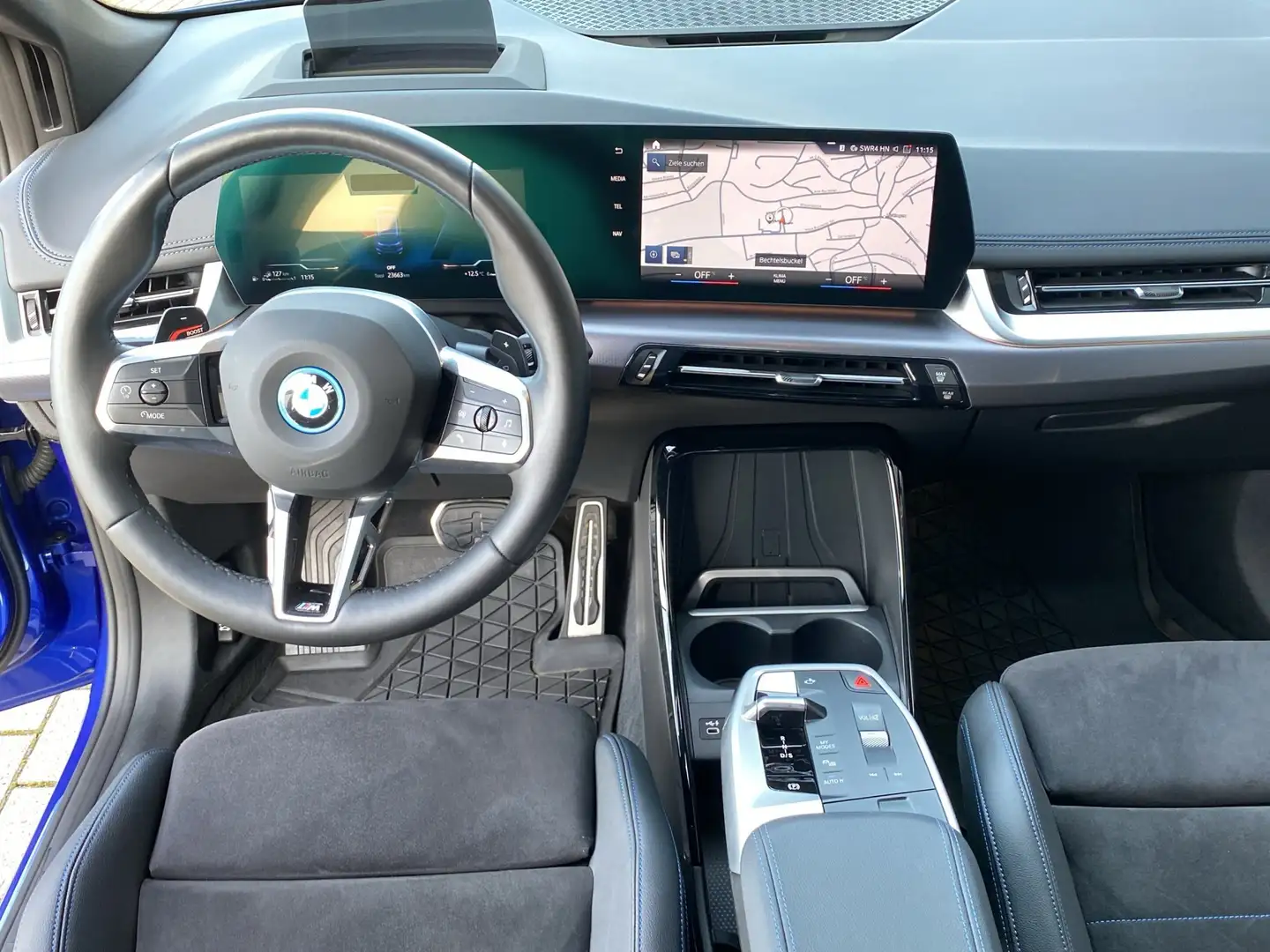 BMW 225 e xDrive Active Tourer M Sport AHK/HUD/hk/360 Bleu - 2