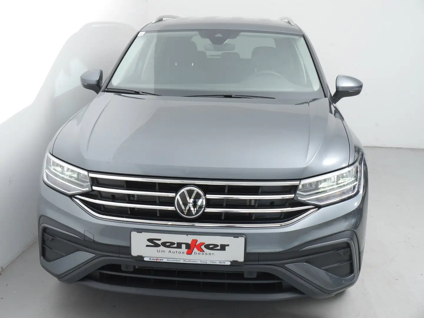 Volkswagen Tiguan Allspace Life TDI 4MOTION DSG Grau - 2
