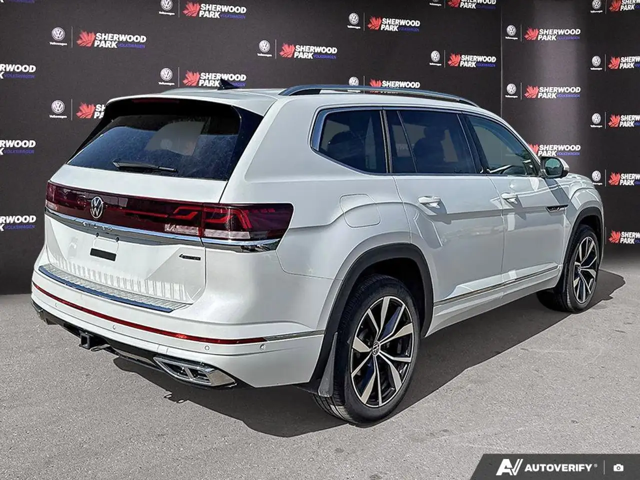 Volkswagen Atlas снимка Volkswagen Atlas