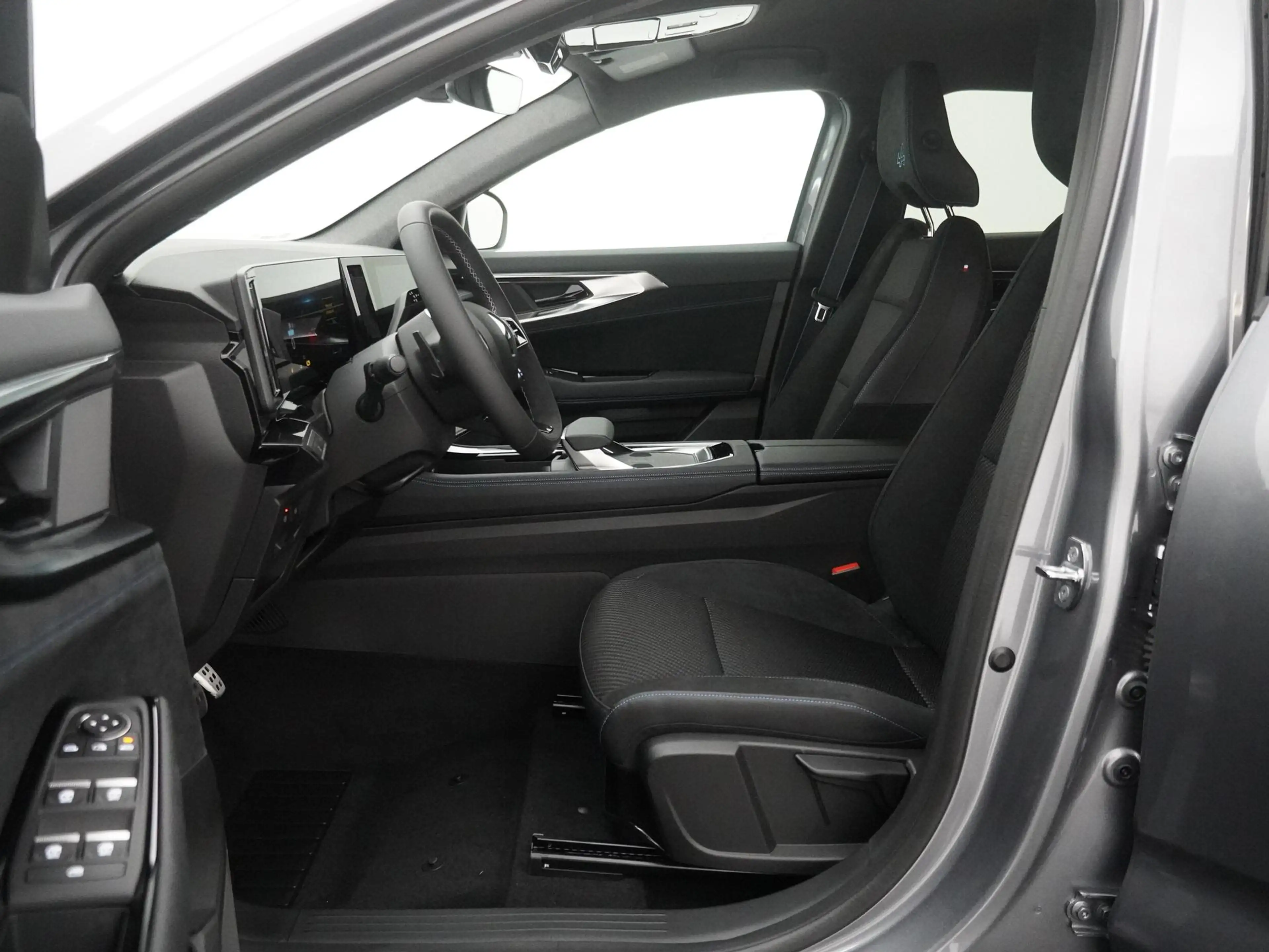 Renault Austral techno esprit Alpine E-Tech full hybrid 200 | Park — photo 12