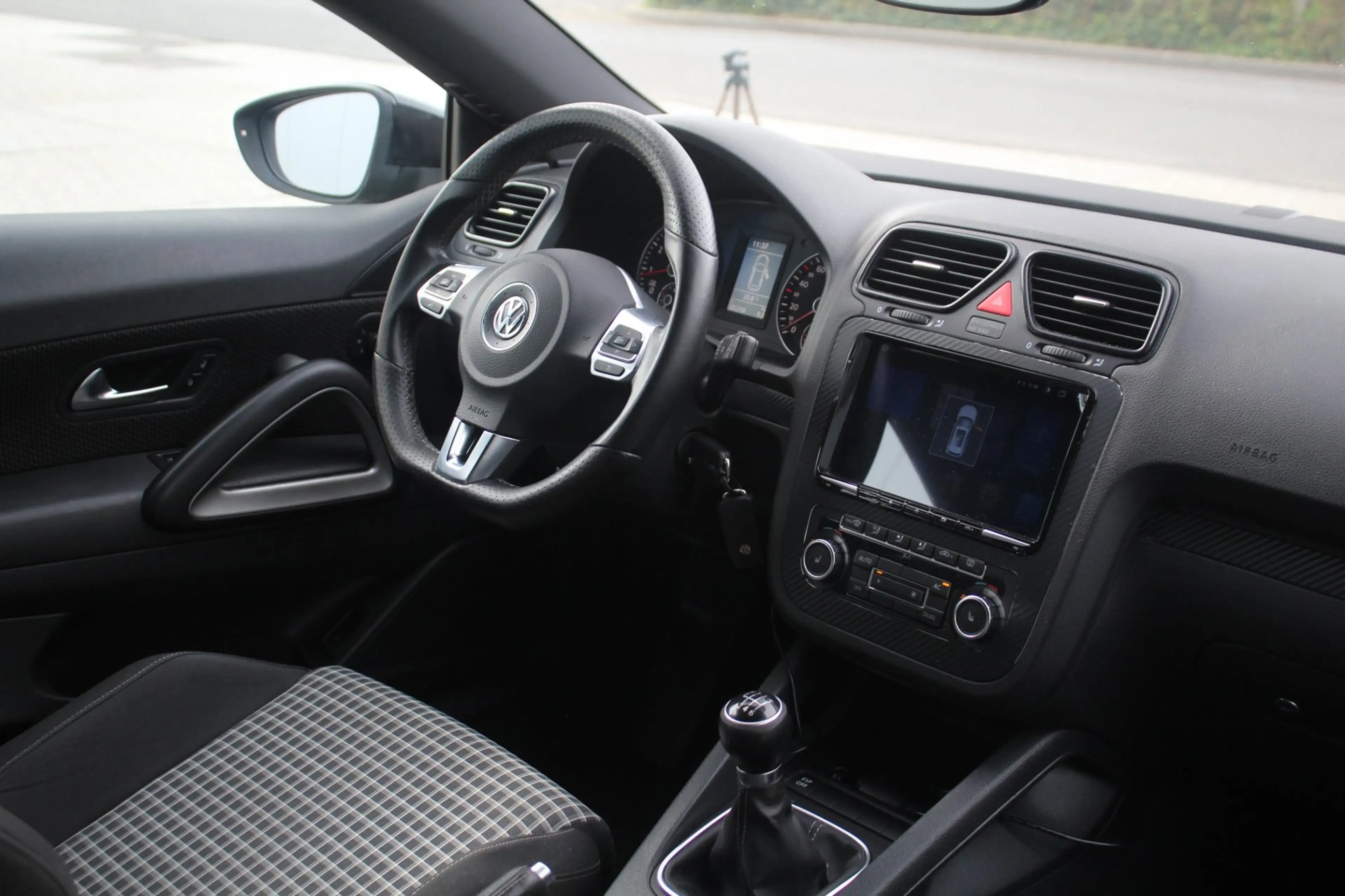 Volkswagen Scirocco 1.4 TSI Highline Plus | Stoelverwarming | Clima / — photo 12