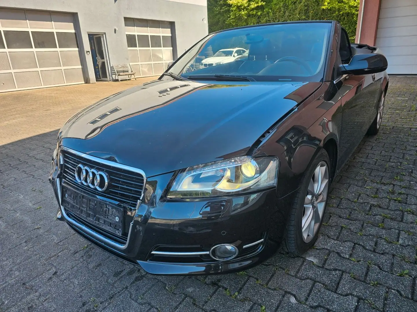 Audi A3 Cabriolet Ambition/Leder/1.4 TFSI/ Zwart - 1