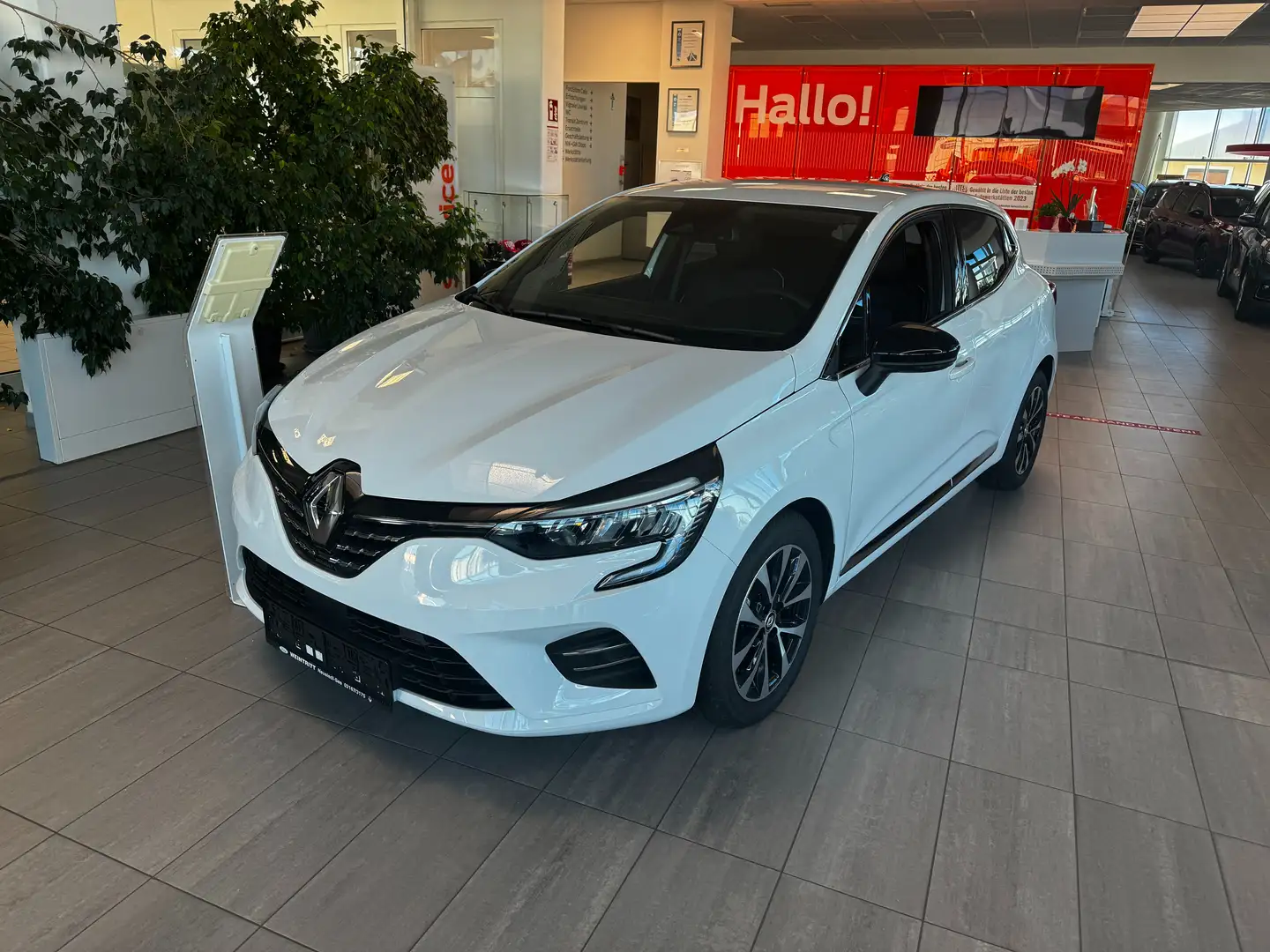 Renault Clio 1.0 TCe 90 Techno (Navi, Kamera, Sitzheizung...) Blanc - 1