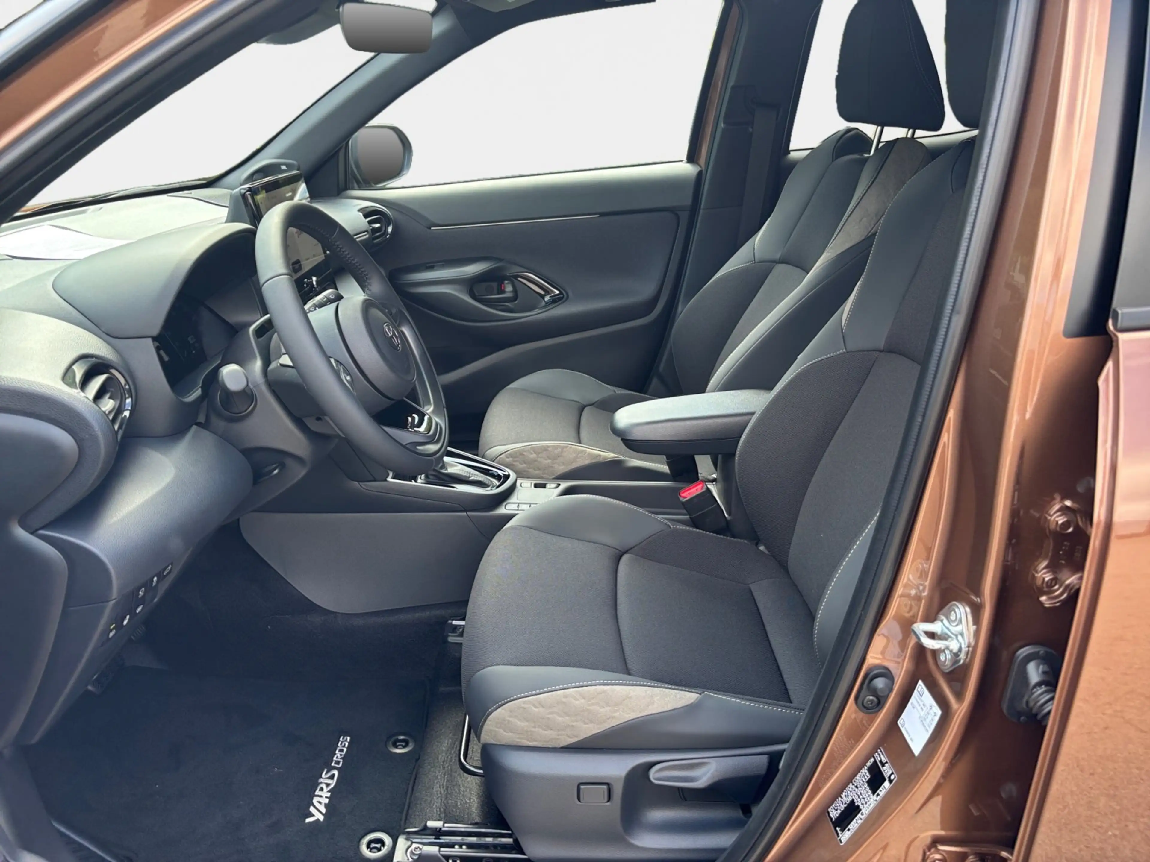 Toyota Yaris Cross 1.5 E FWD Lounge 2xKlima 360 ACC AUT — photo 9