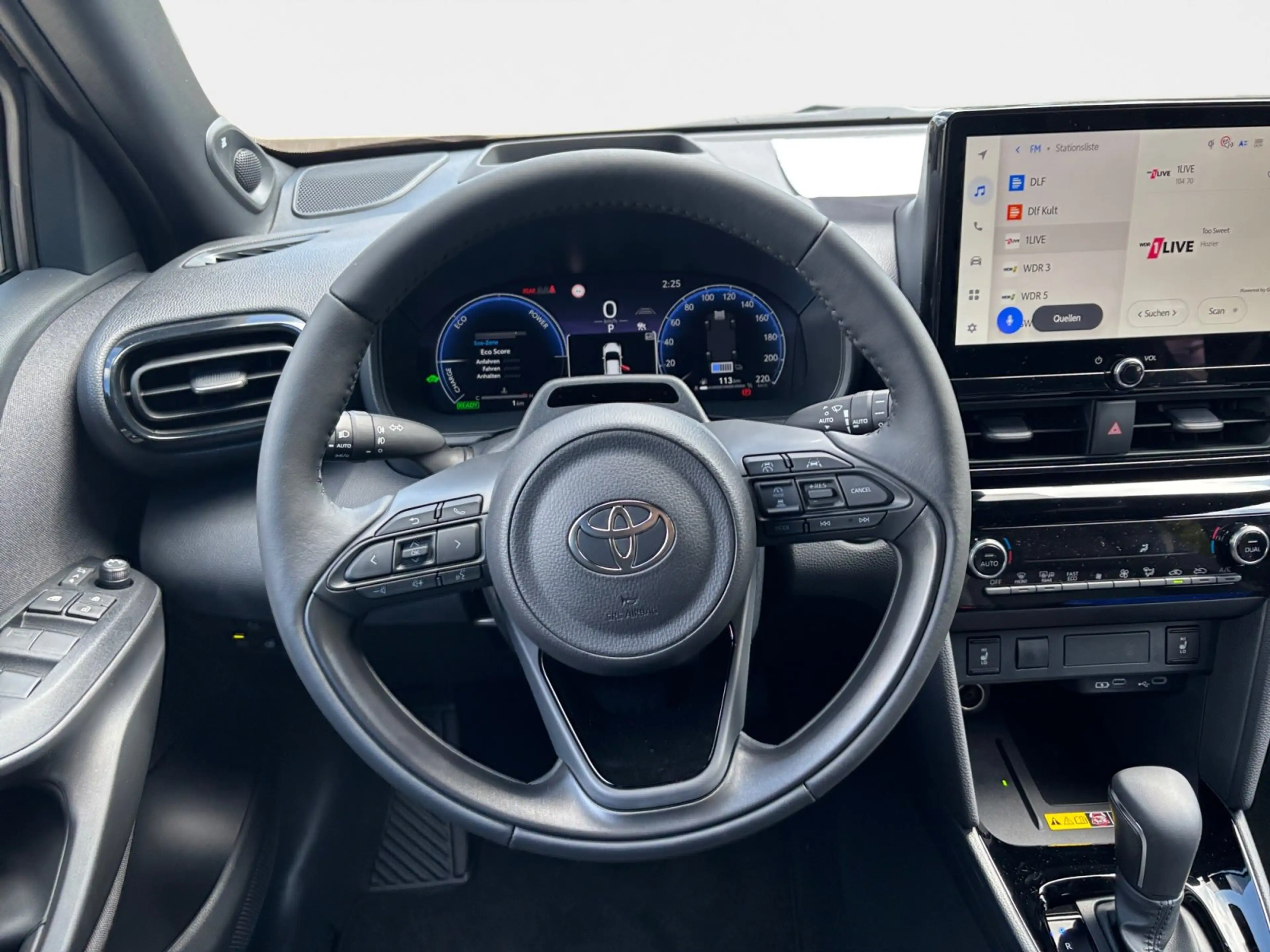 Toyota Yaris Cross 1.5 E FWD Lounge 2xKlima 360 ACC AUT — photo 14