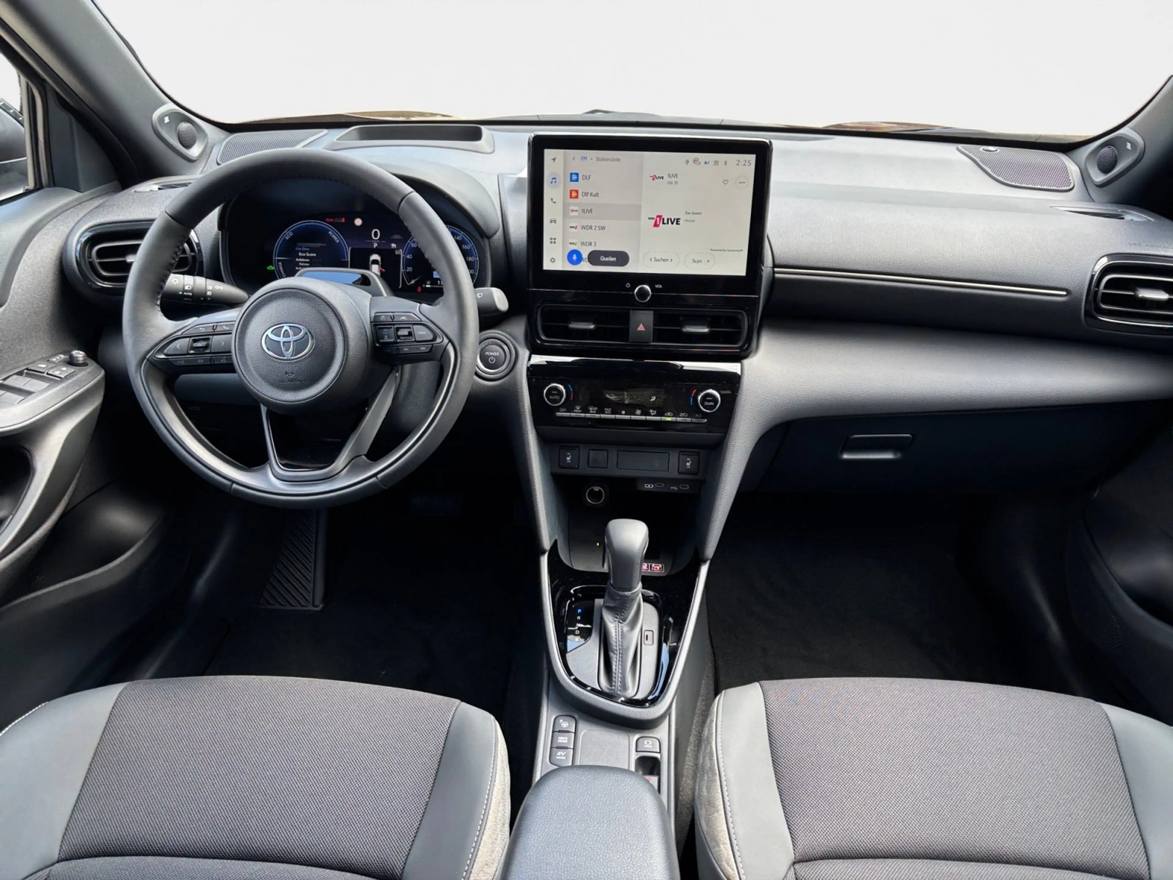 Toyota Yaris Cross 1.5 E FWD Lounge 2xKlima 360 ACC AUT — photo 13