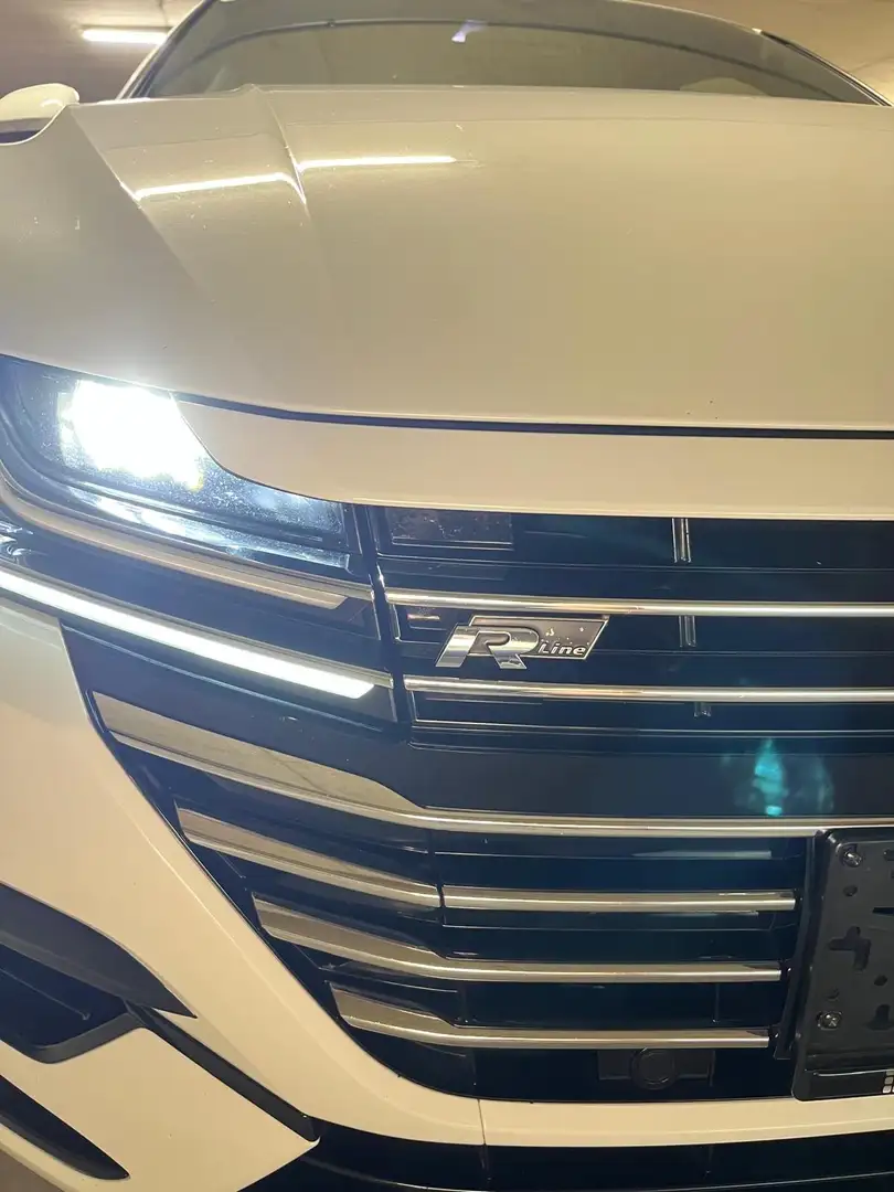 Volkswagen Arteon R-Line 4Motion Weiß - 2