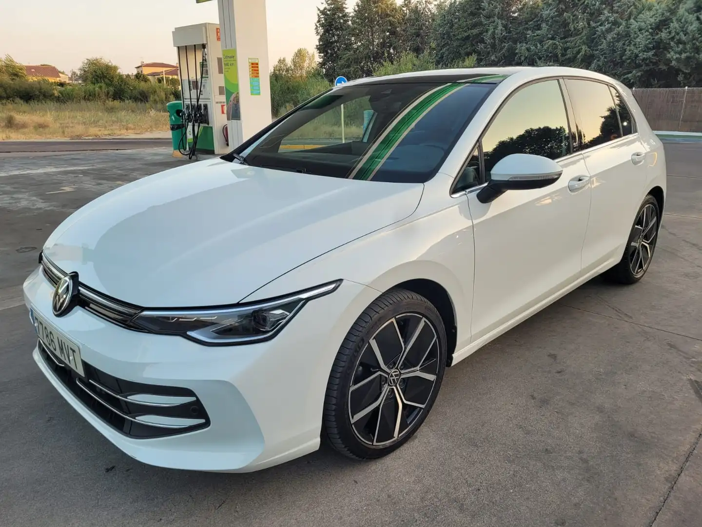 Volkswagen Golf 2.0TDI 50 Aniversario DSG 110kW - 1
