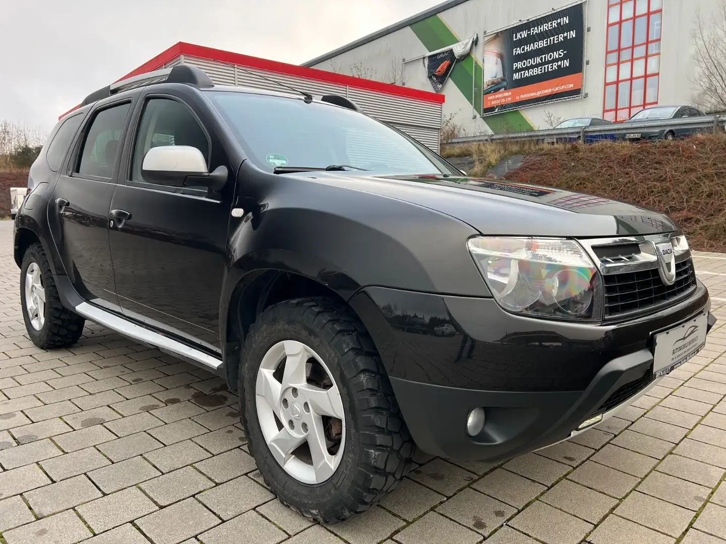 Dacia Duster I Prestige 4x4 1.5 dCi*KLIMA*AHK*EURO5* Schwarz - 1
