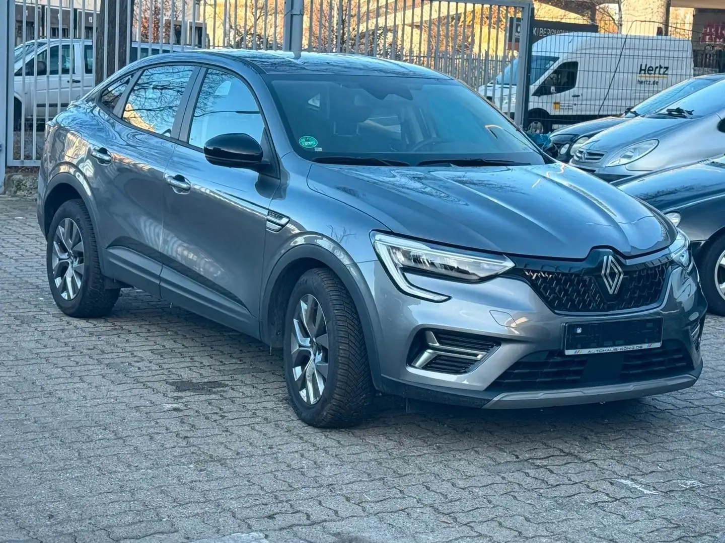 Renault Arkana Evolution 1,3 /R.Kam/LED/4TKM! Silber - 2