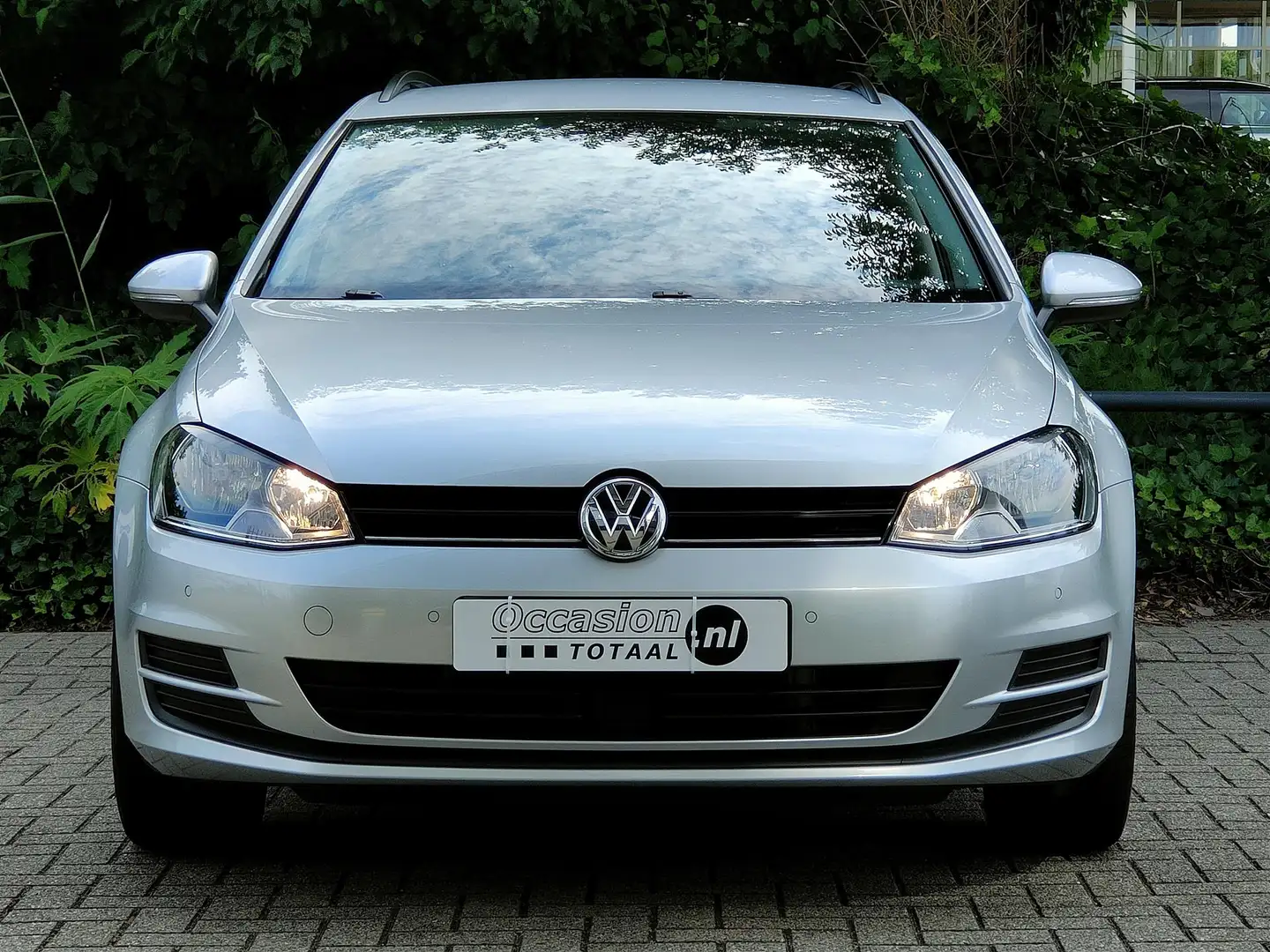 Volkswagen Golf Variant 1.4 TSI Business Edition | Navi | Adapt. Cruise | Grau - 2