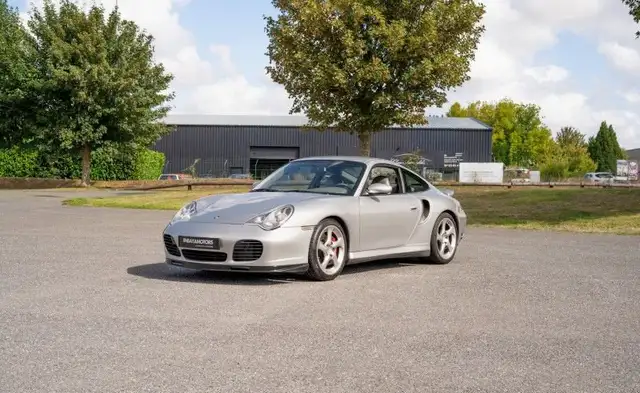 Porsche 996