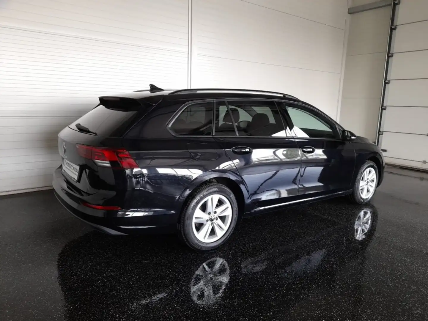 Volkswagen Golf VIII Variant LIFE 2,0 TDI *VOLL-LED MIT FLA / AHV / VIRTUELL PRO / NAVI / ACC / VERKEHRSZEICHEN & SPURHALTEASSIST* Schwarz - 2