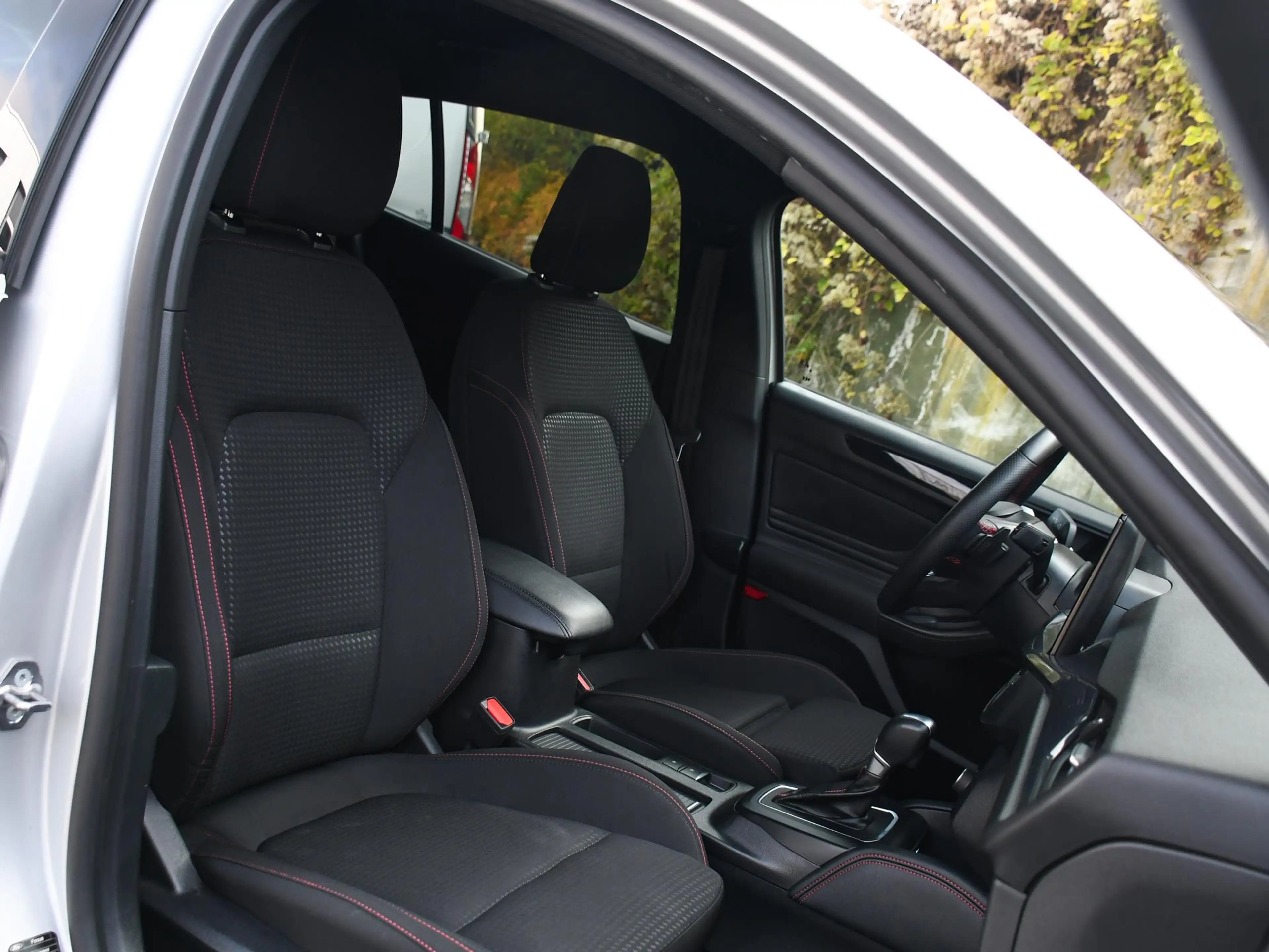 Ford Focus Wagon ST Line X 1.0 EcoBoost Hybrid 155pk Automaat — photo 13