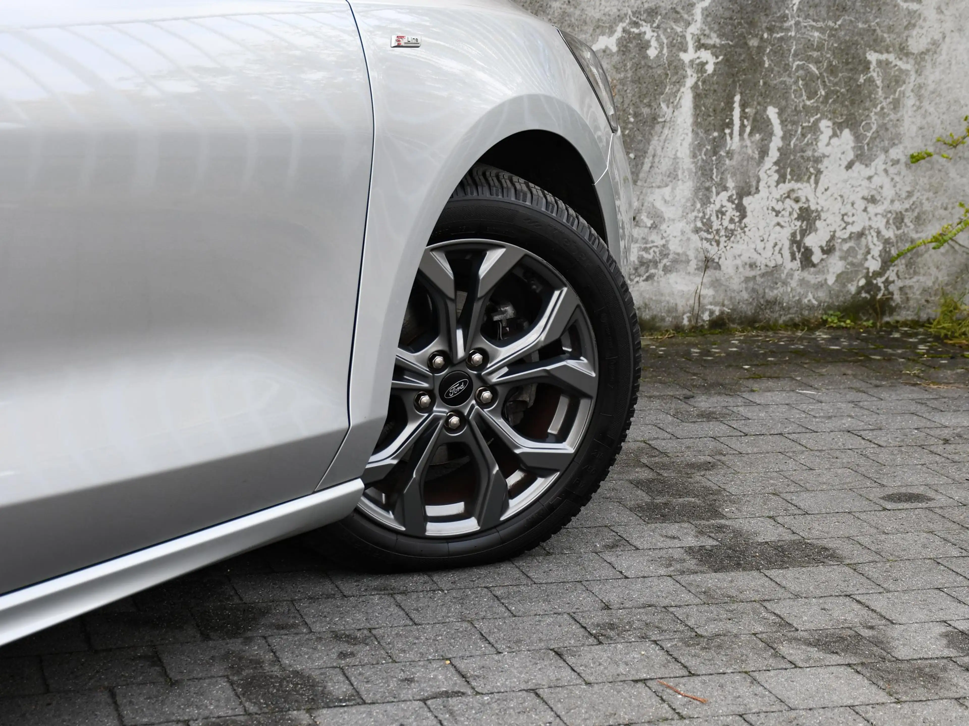 Ford Focus Wagon ST Line X 1.0 EcoBoost Hybrid 155pk Automaat — photo 8