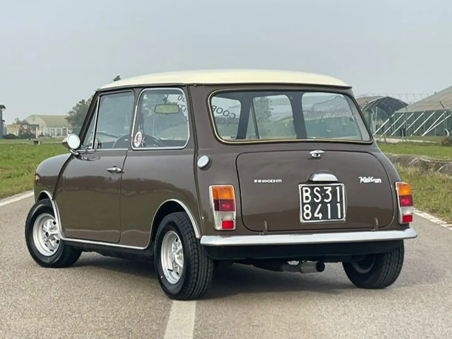 Innocenti Mini 1.000 Cooper "SUPERPRICE" TARGHE ORIGINALI Maro - 2